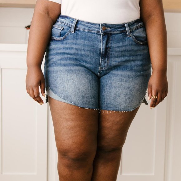 Judy Blue Tulip Denim Shorts - Picture 7 of 16